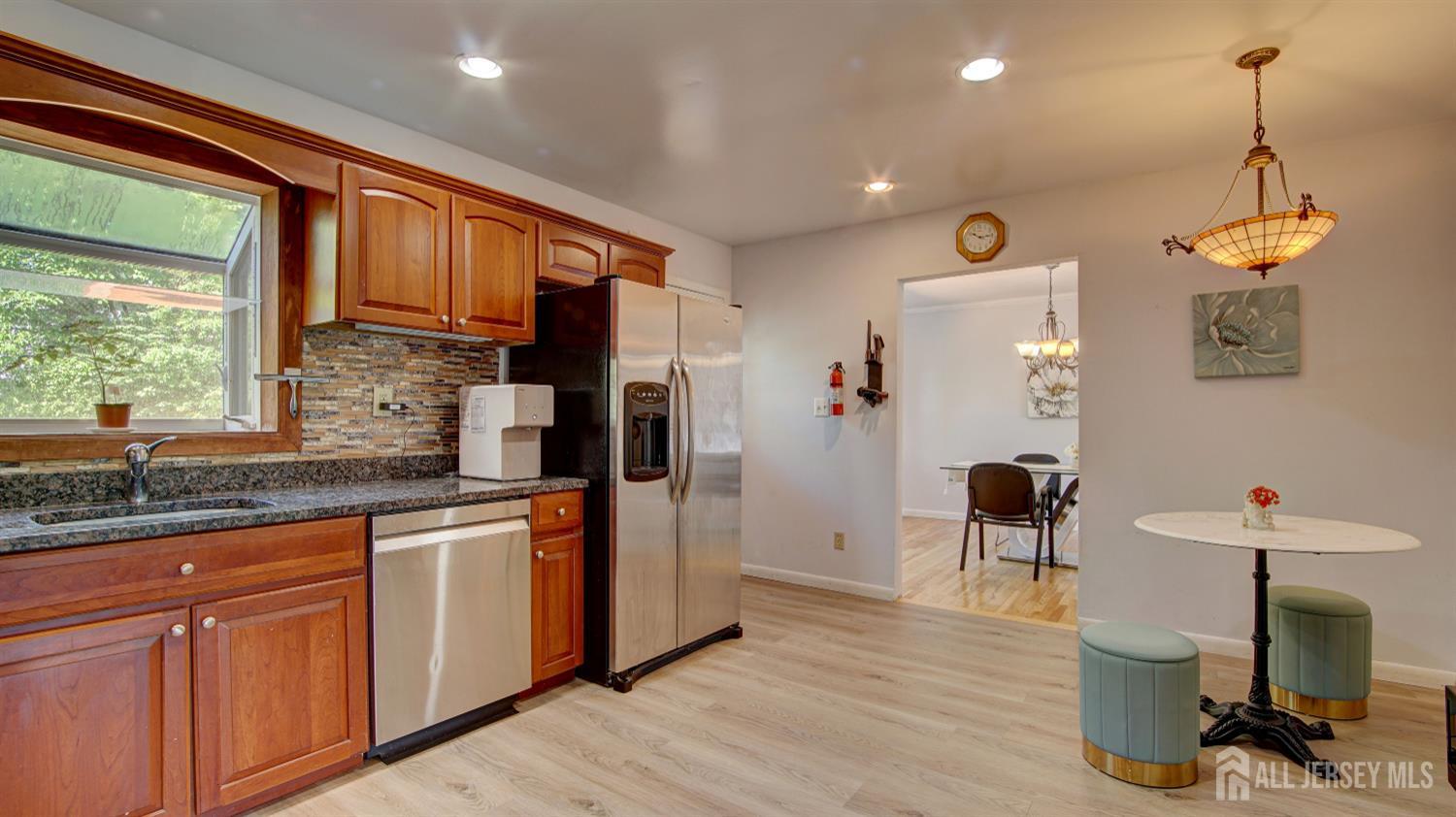 9 Salem Road East Brunswick, NJ 08816 - Photo 12 of 44 Gallery Image 12