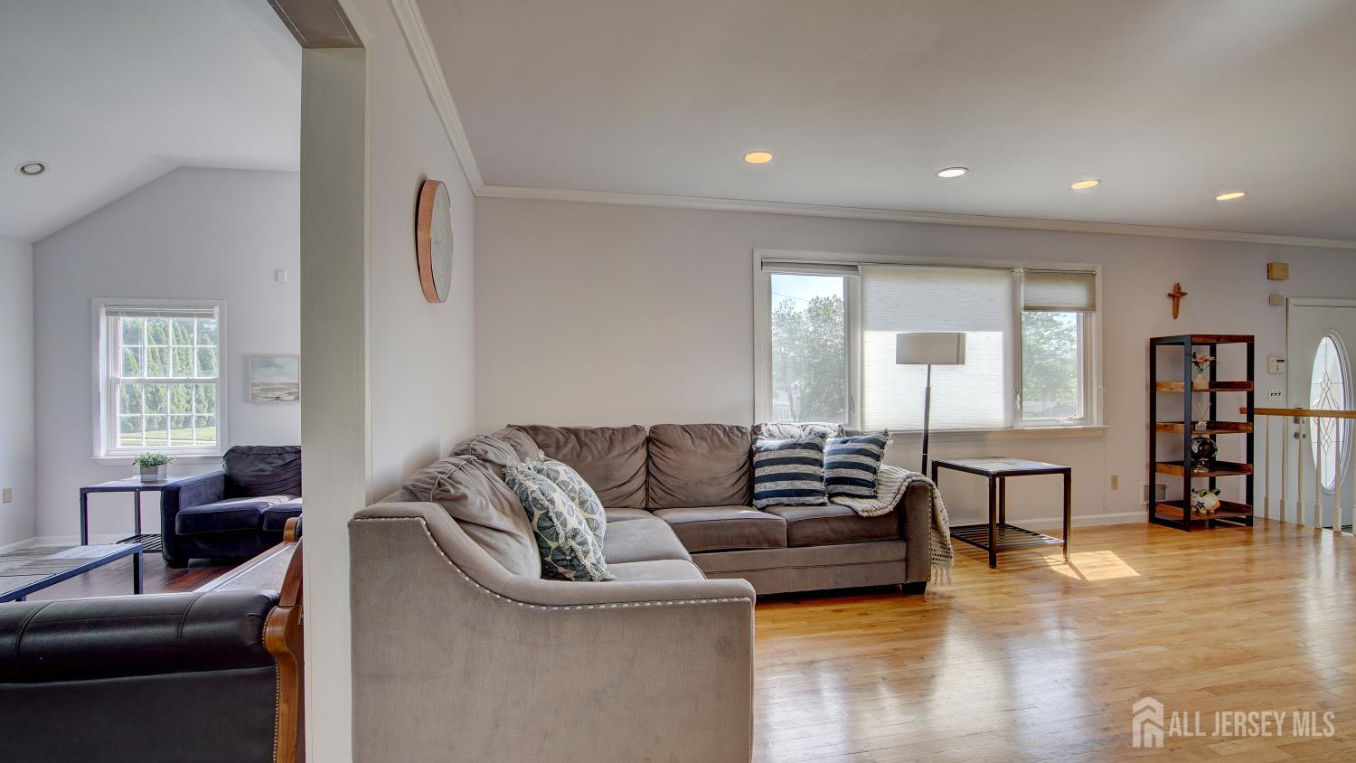 9 Salem Road East Brunswick, NJ 08816 - Photo 23 of 44 Gallery Image 23