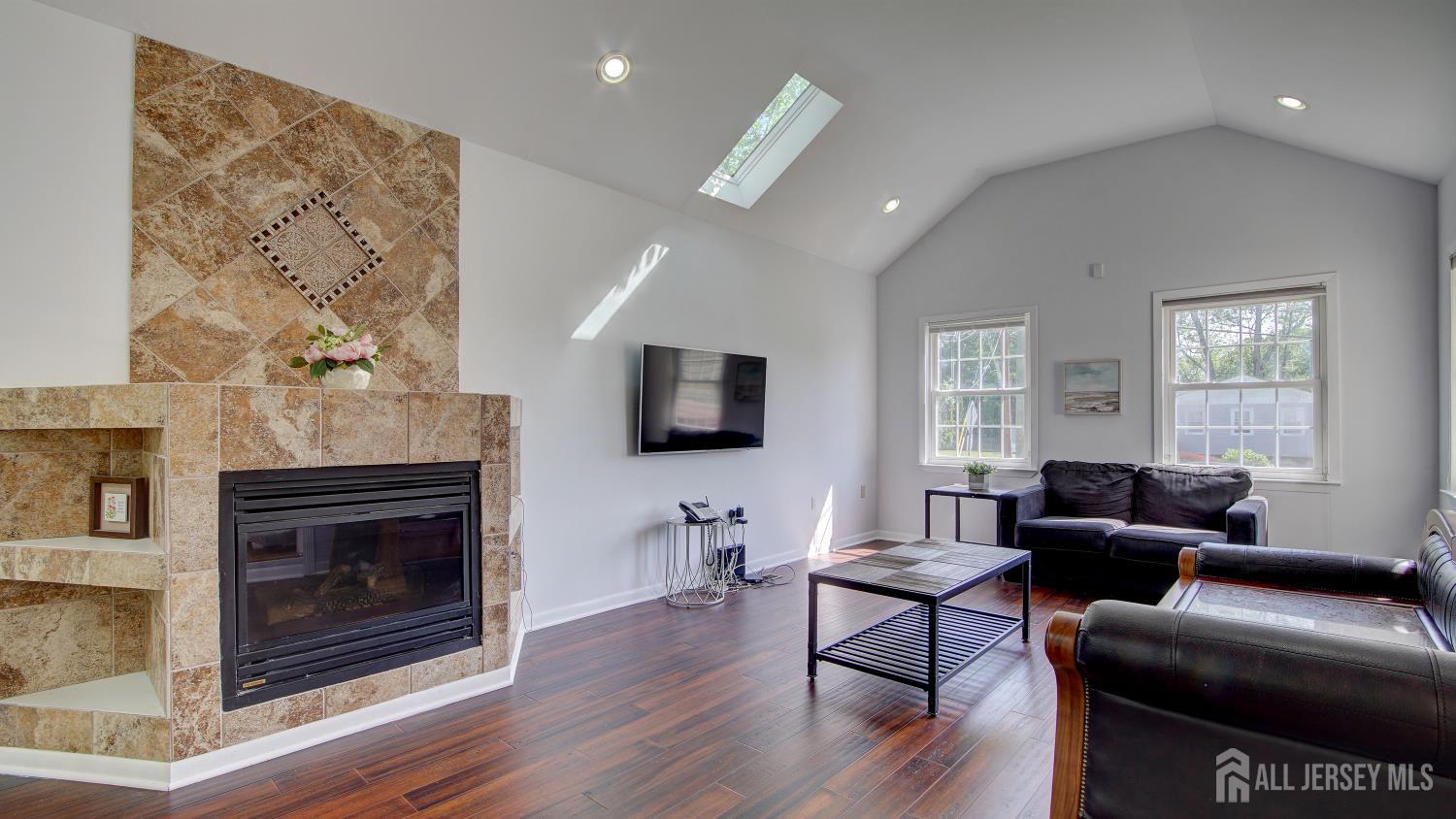 9 Salem Road East Brunswick, NJ 08816 - Photo 25 of 44 Gallery Image 25