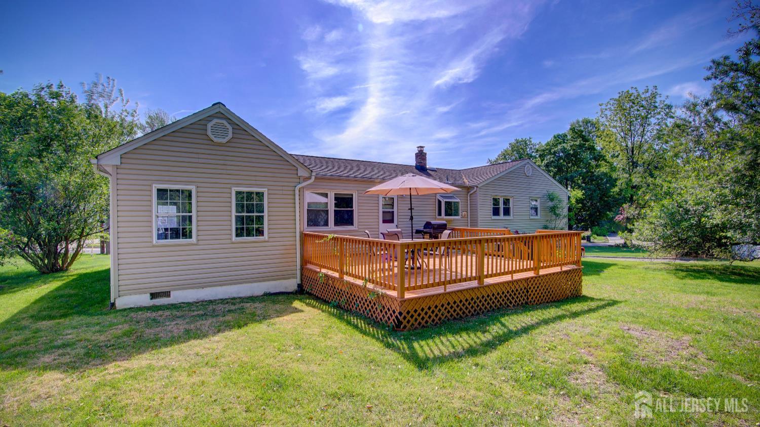 9 Salem Road East Brunswick, NJ 08816 - Photo 37 of 44 Gallery Image 37