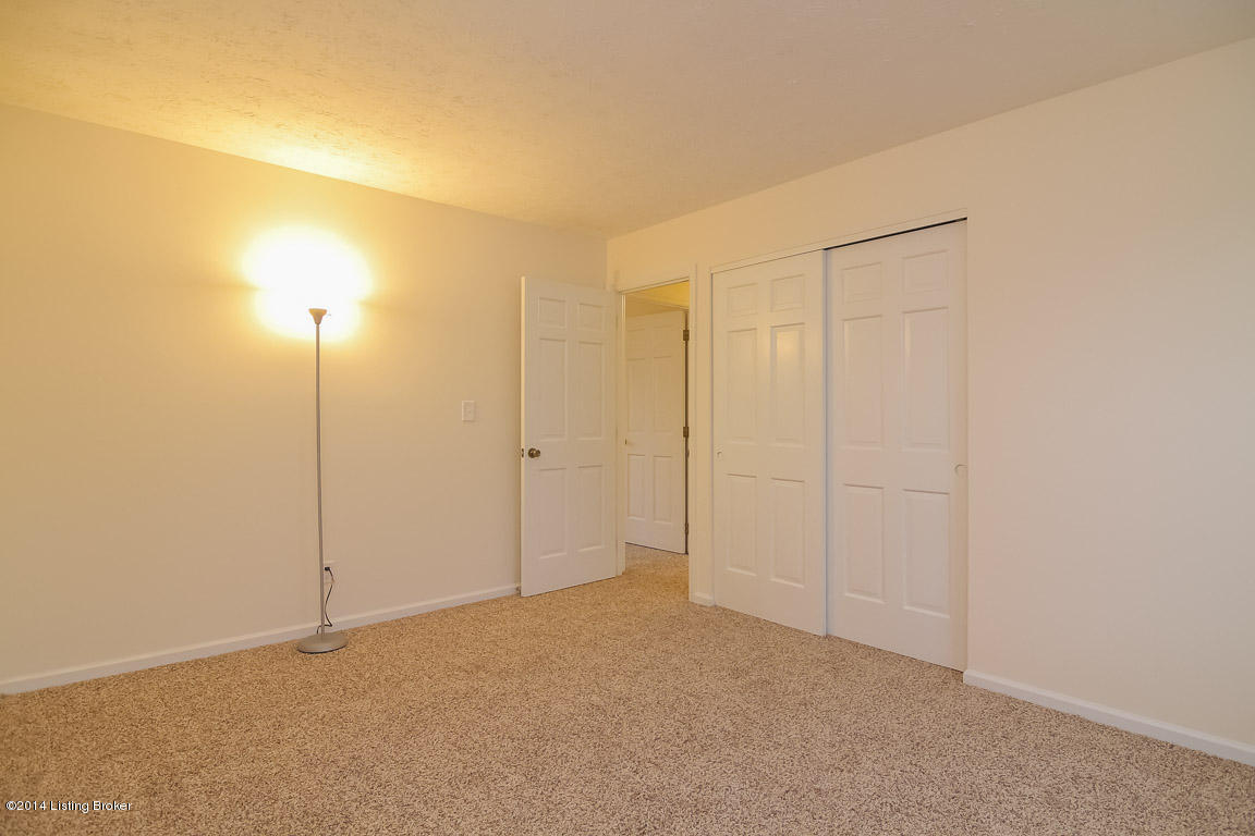 5802 Stone Bluff Road Louisville, KY 40291 - Photo 15 of 32 Second Bedroom