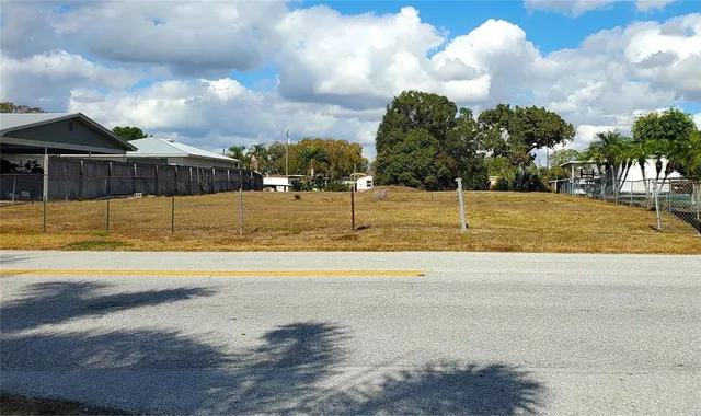 $68,500 | 3431 Southeast 28th Street, Okeechobee, FL 34974