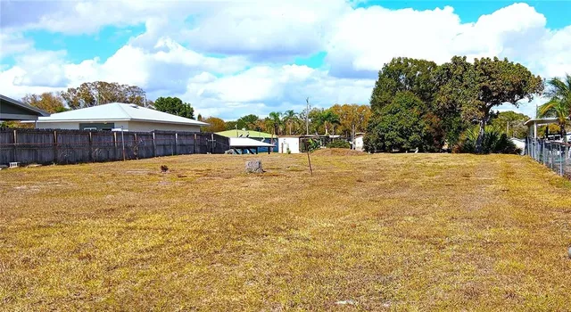 $68,500 | 3431 Southeast 28th Street, Okeechobee, FL 34974