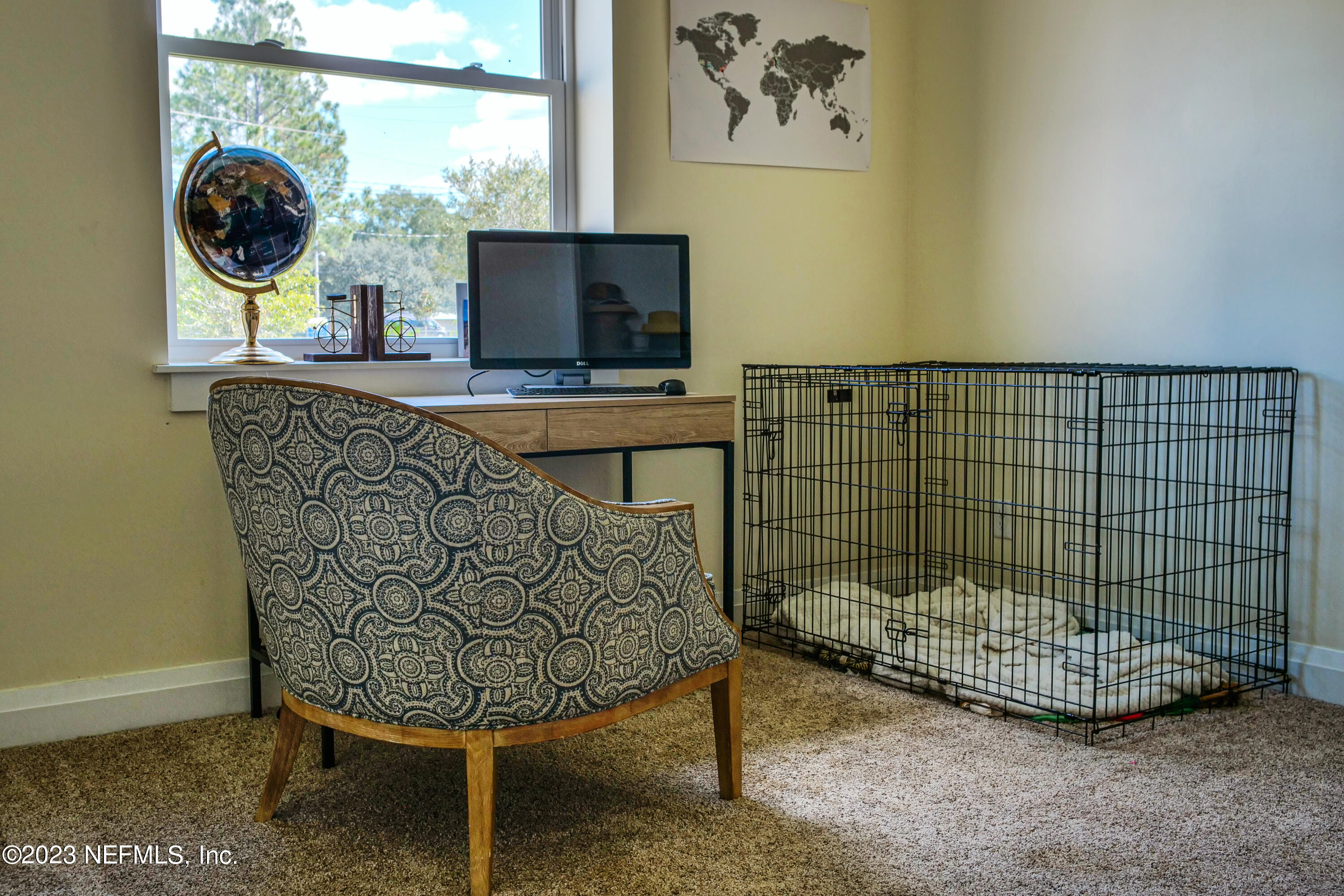 5125 Gracewood Lane St. Augustine, FL 32092 - Photo 16 of 21 a living room with a couch and a table
