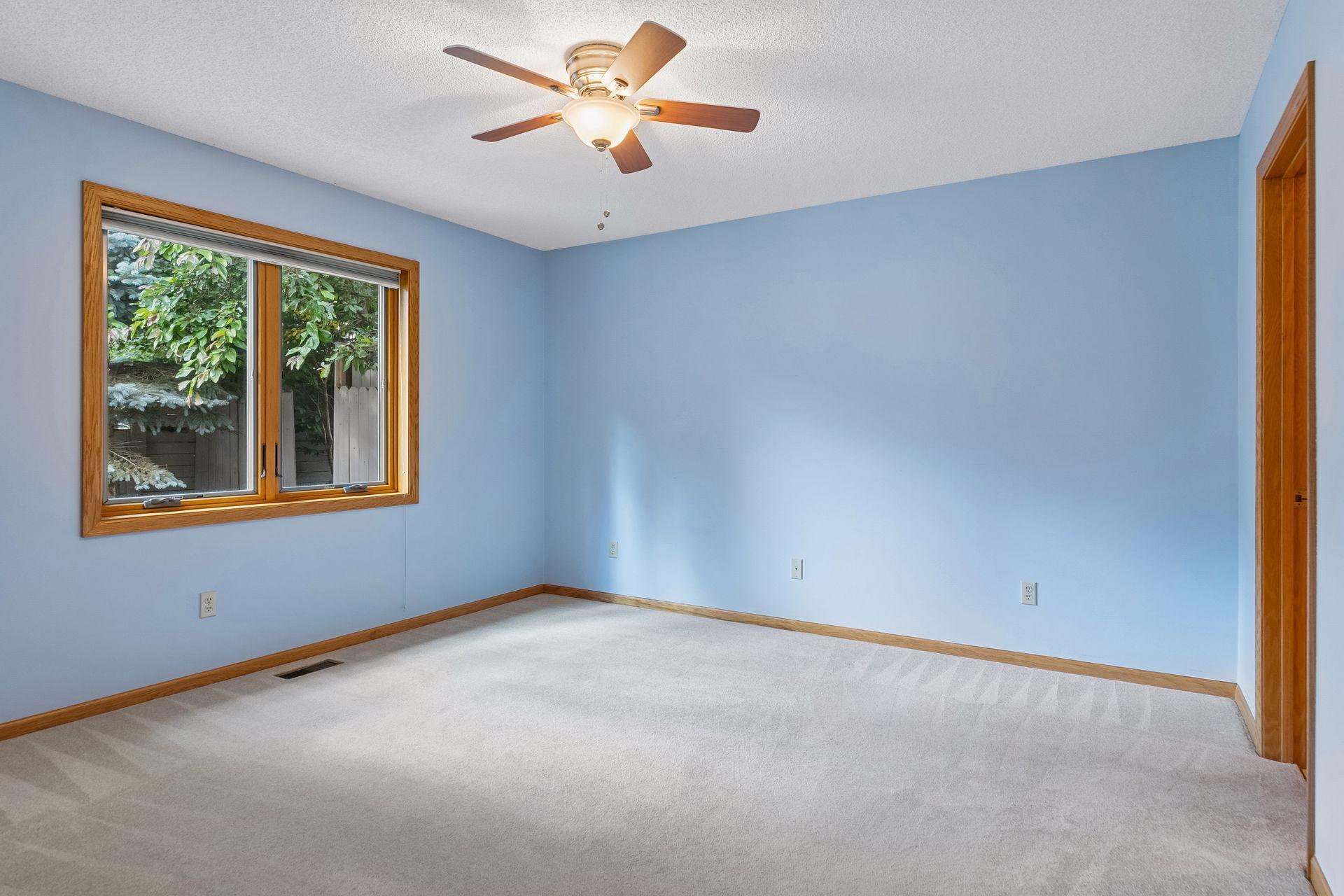 710 Emerald Ridge Roseville, MN 55113 - Photo 27 of 47