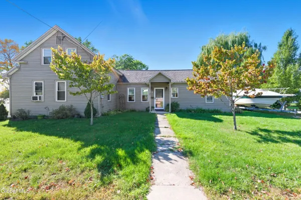 $1,000,000 | 27 Water Street, Ticonderoga, NY 12883