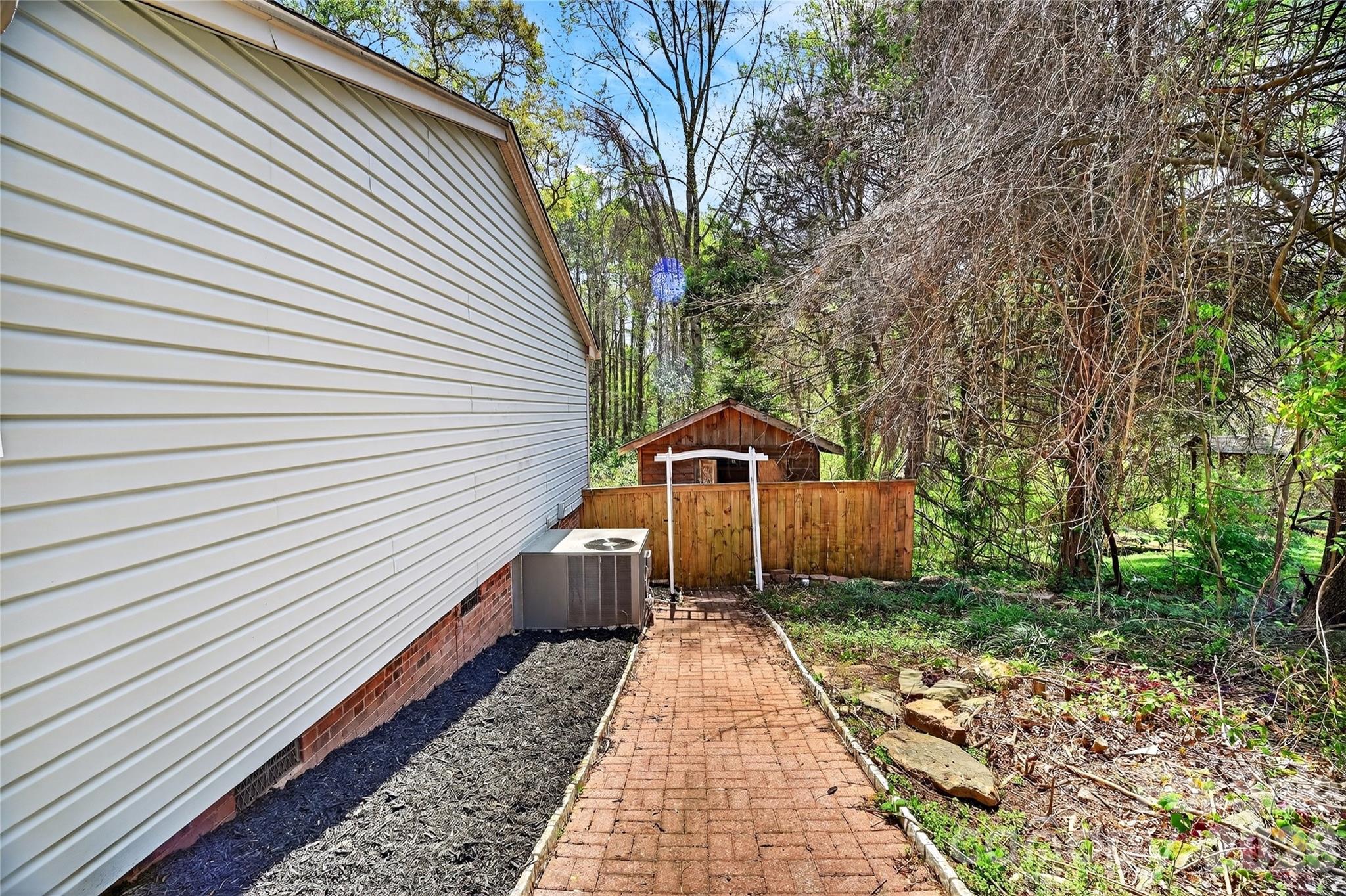 1919 Oak Hollow Road Gastonia, NC 28054 - Photo 27 of 36
