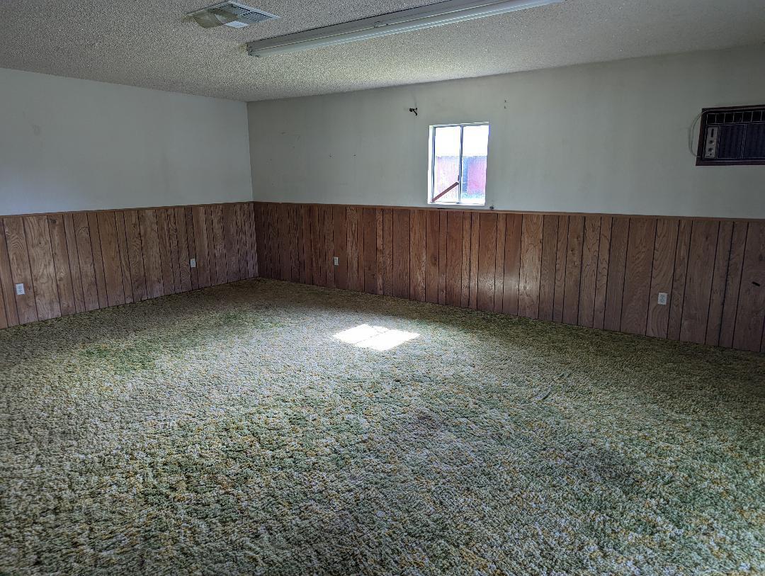 2341 Old Alturas Road Redding, CA 96003 - Photo 10 of 29 Livingroom