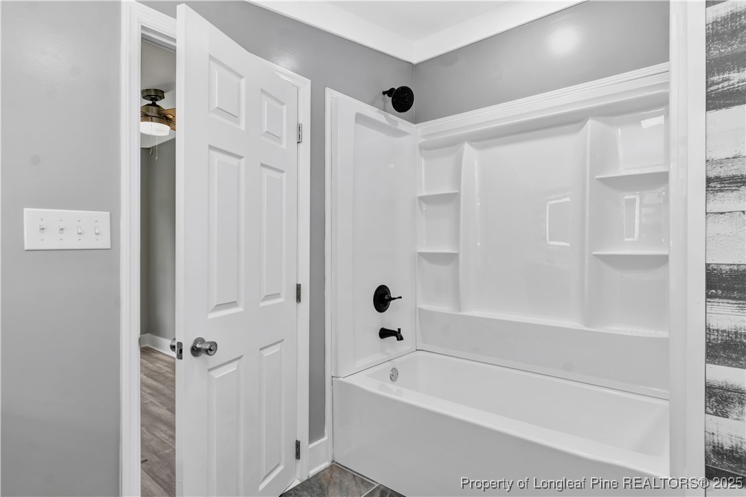 7225 Deep Branch Road Pembroke, NC 28372 - Photo 15 of 27 a bathroom with a bathtub