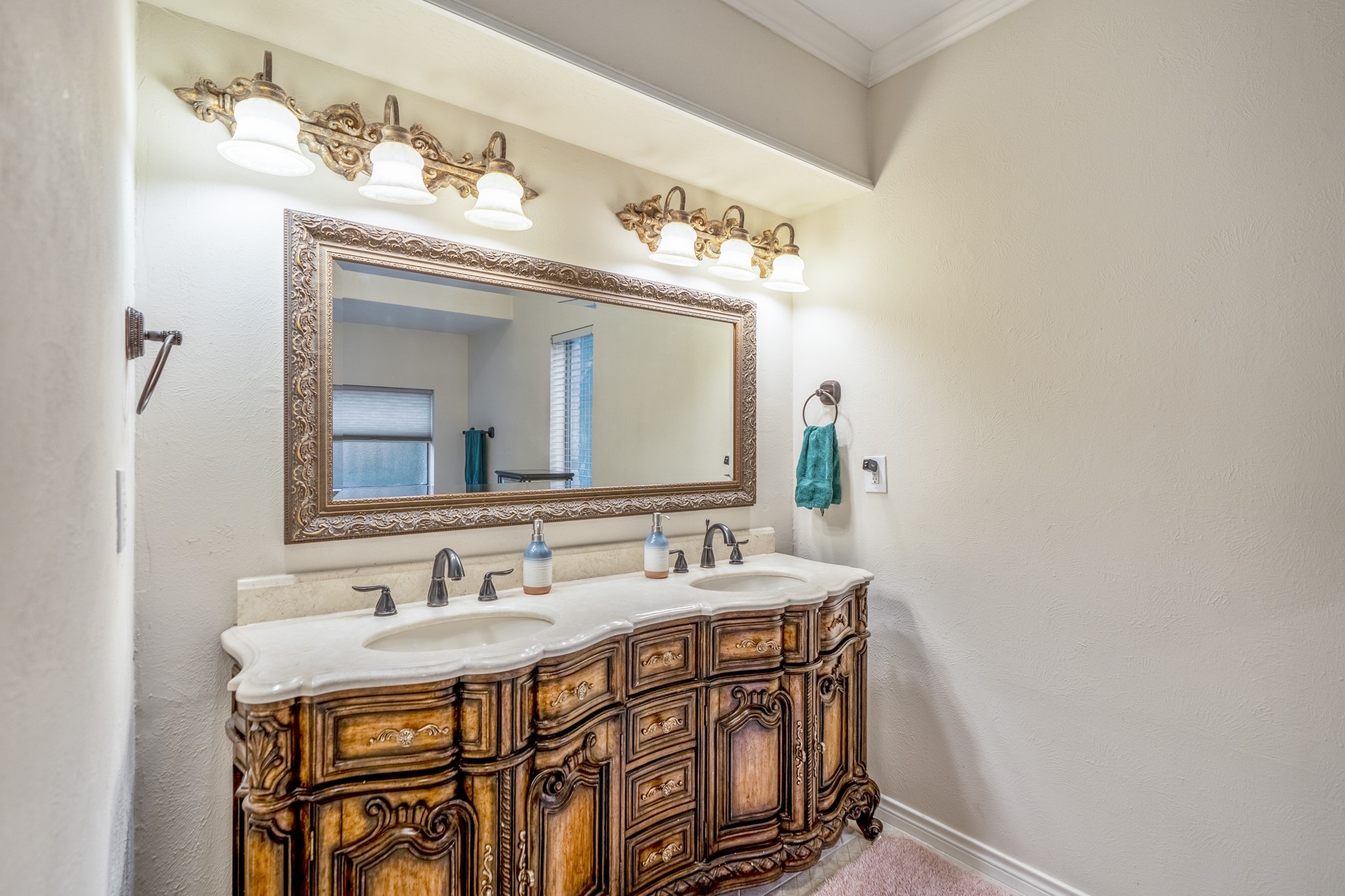407 Champion Lake Drive Spring, TX 77380 - Photo 20 of 35 primary en-suite