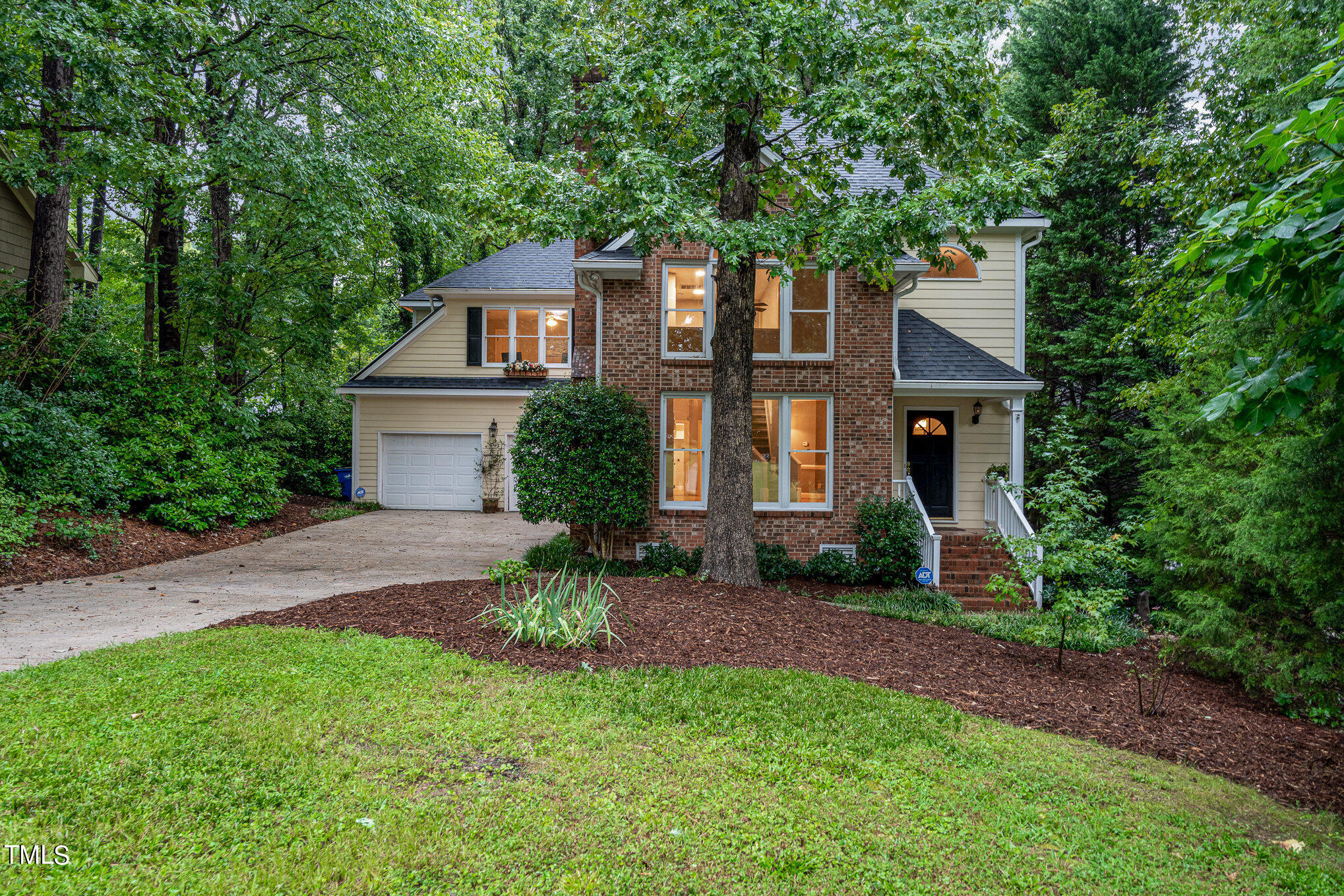 4108 Landfall Court Raleigh, NC 27613 - Photo 2 of 27 Exterior Front