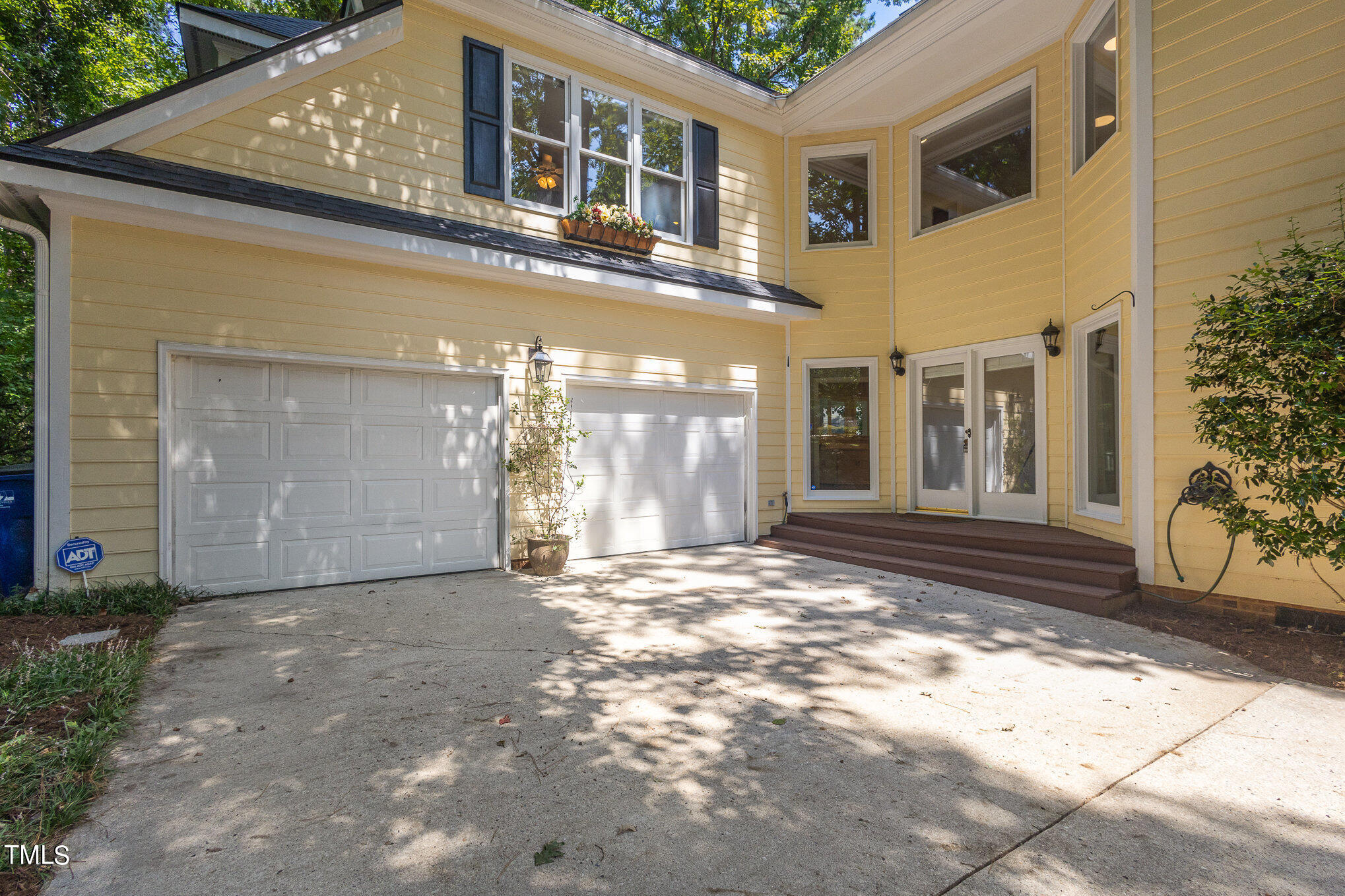 4108 Landfall Court Raleigh, NC 27613 - Photo 3 of 27 Two Car Garage