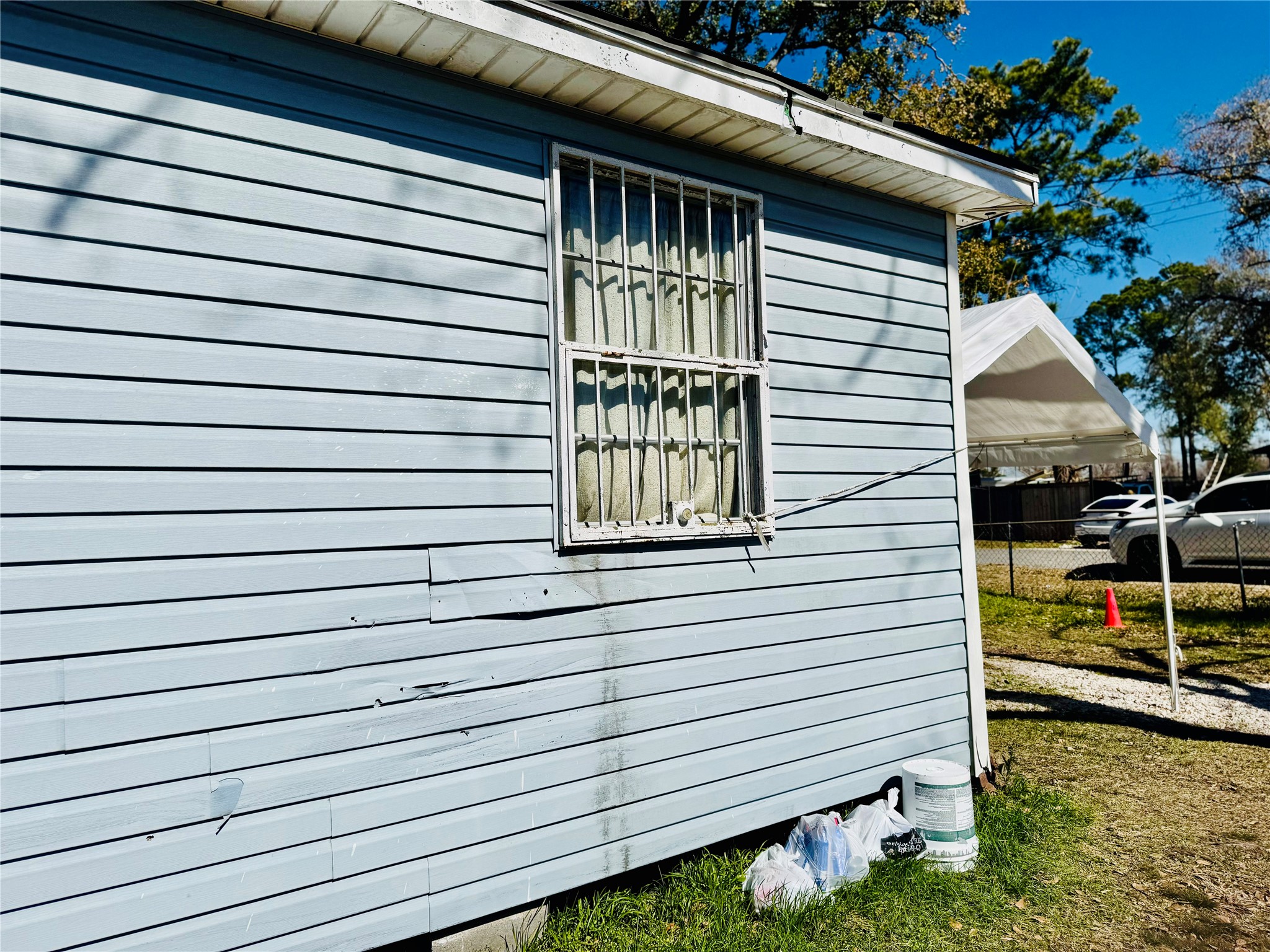 9105 Exeter Street Houston, TX 77093 - Photo 18 of 21 a view of a house with a small window