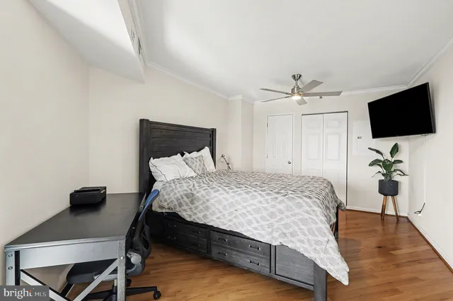 $2,700 | 900 North Stafford Street, Unit 2521, Arlington, VA 22203