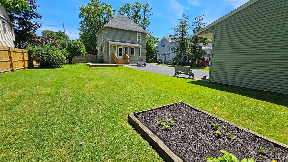 51 Mattie Street Auburn, NY 13021 - Photo 12 of 43