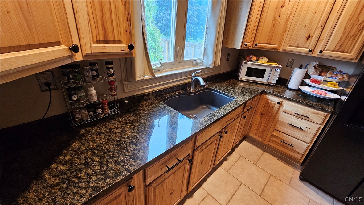 51 Mattie Street Auburn, NY 13021 - Photo 19 of 43