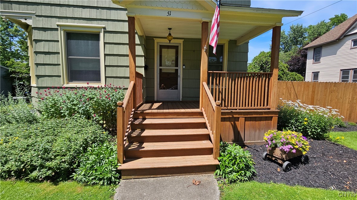 51 Mattie Street Auburn, NY 13021 - Photo 2 of 43