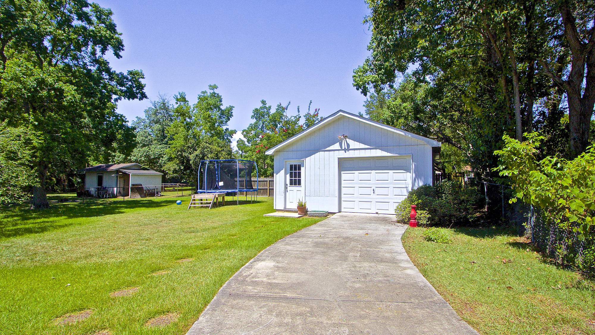 111 Camellia Road Goose Creek, SC 29445 - Photo 3 of 18 Detached Garage/Workshop