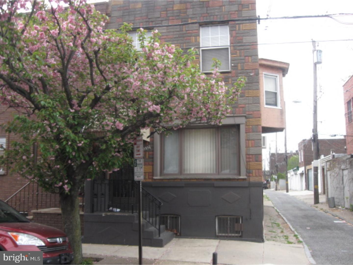 1332 Reed Street Philadelphia, PA 19147 - Photo 2 of 6 Gallery Image 2