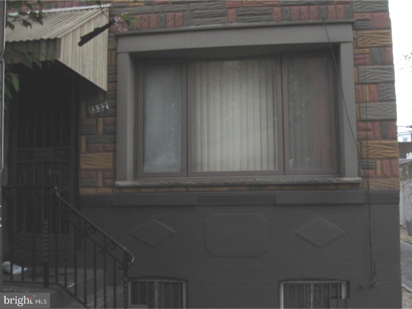 1332 Reed Street Philadelphia, PA 19147 - Photo 4 of 6 Gallery Image 4
