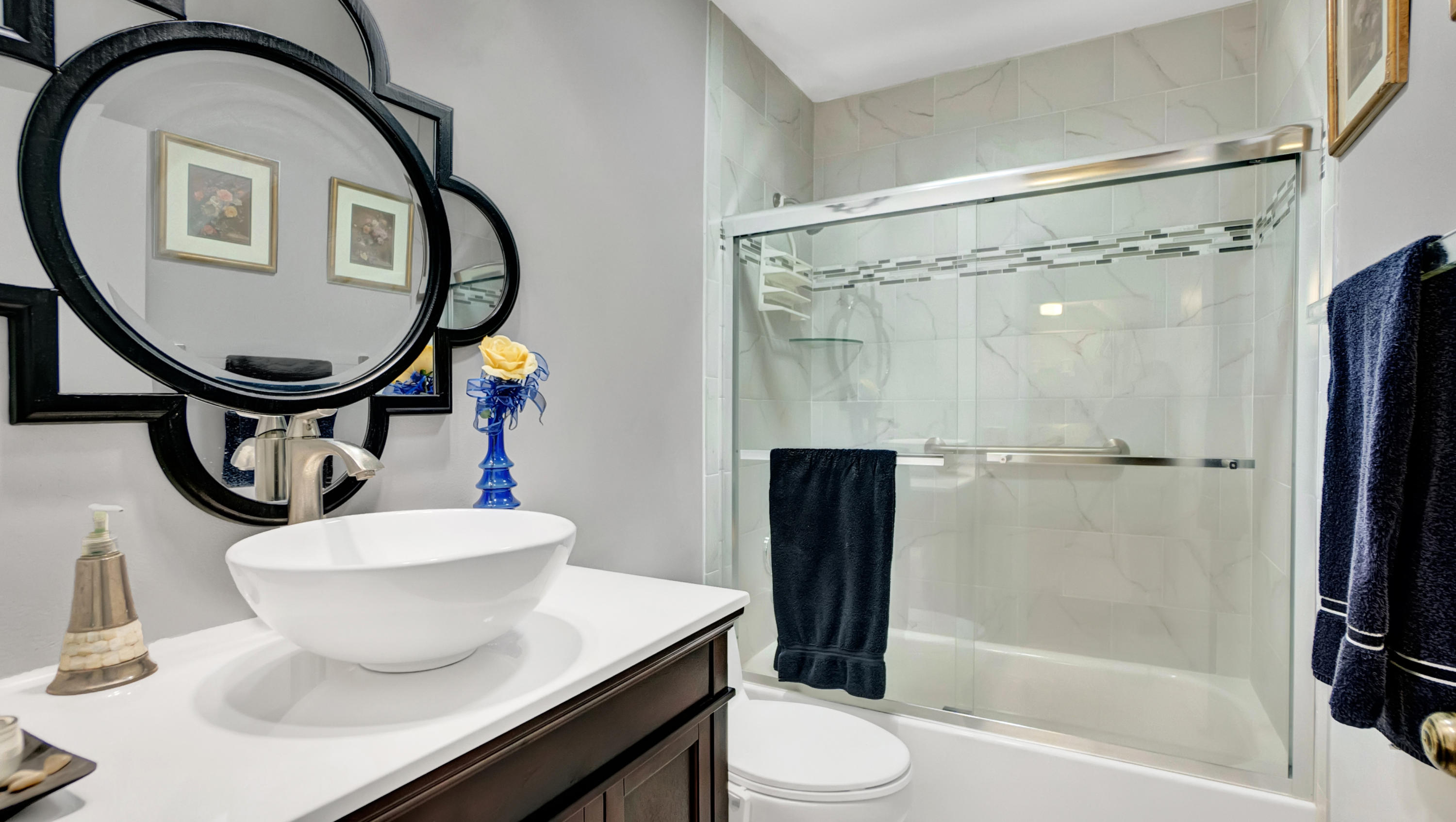 6109 Old Court Road, Unit 137 Boca Raton, FL 33433 - Photo 17 of 25 Bathroom