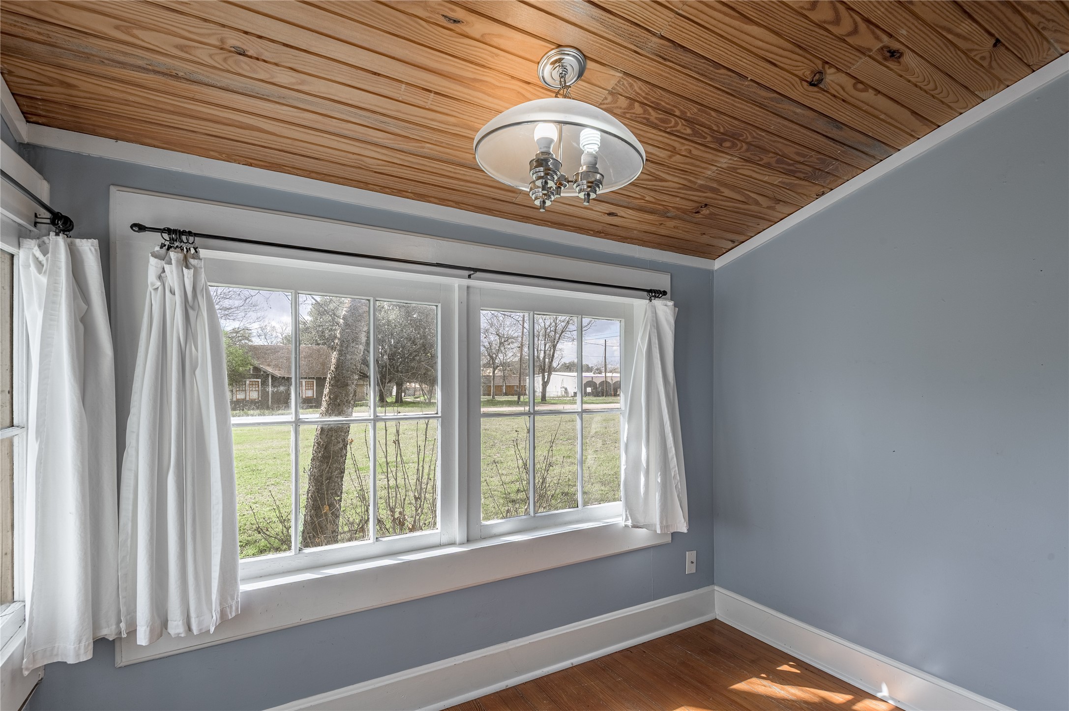 254 South Railroad Street, Unit 250 Trinity, TX 75862 - Photo 14 of 23