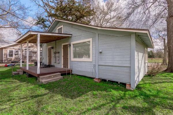 $750 | 254 South Railroad Street, Unit 250, Trinity, TX 75862