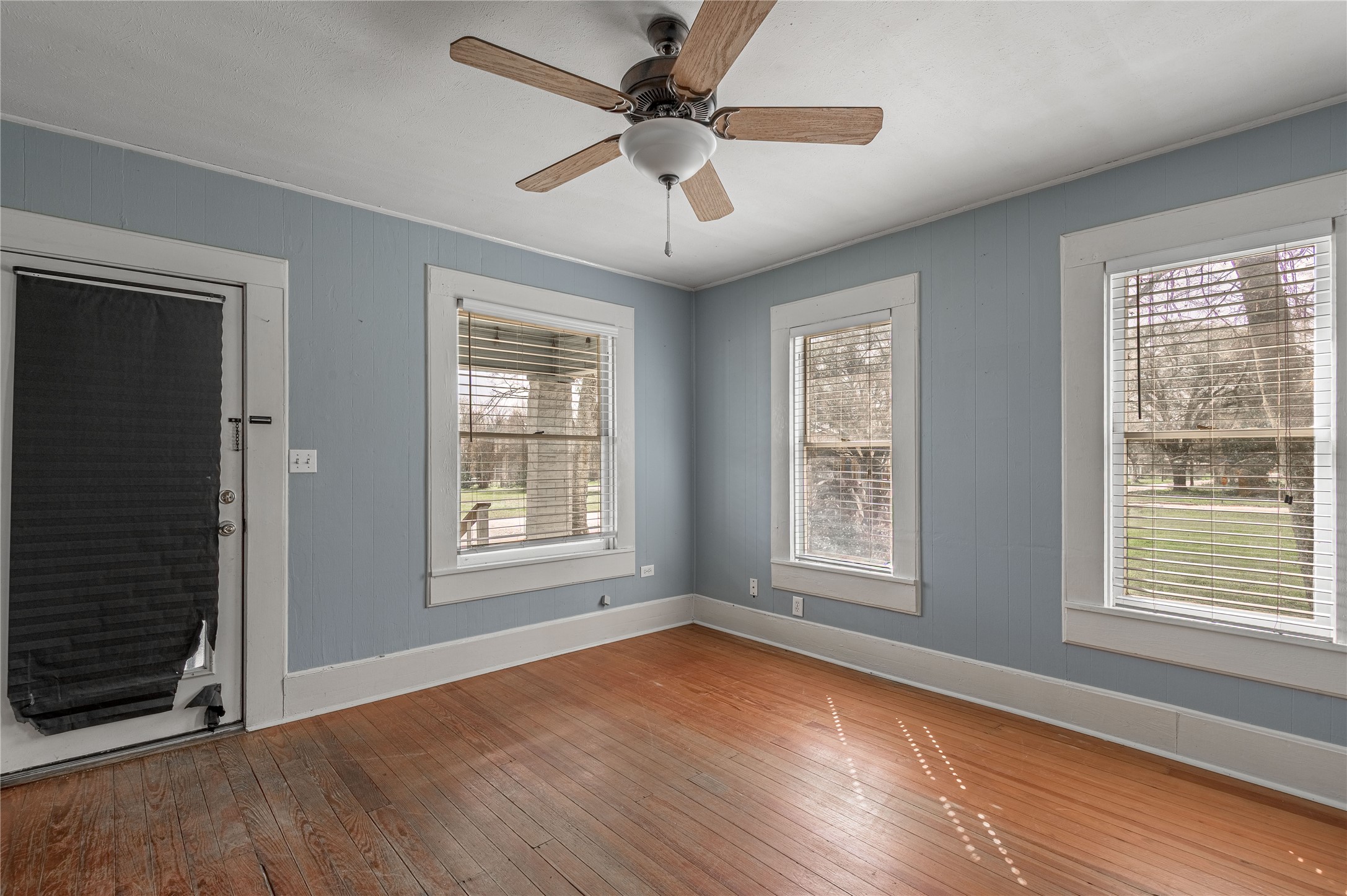 254 South Railroad Street, Unit 250 Trinity, TX 75862 - Photo 4 of 23