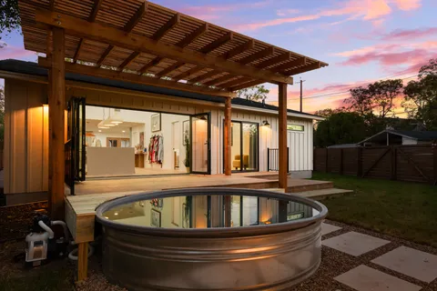 $1,150,000 | 3006 Brinwood Avenue, Austin, TX 78704