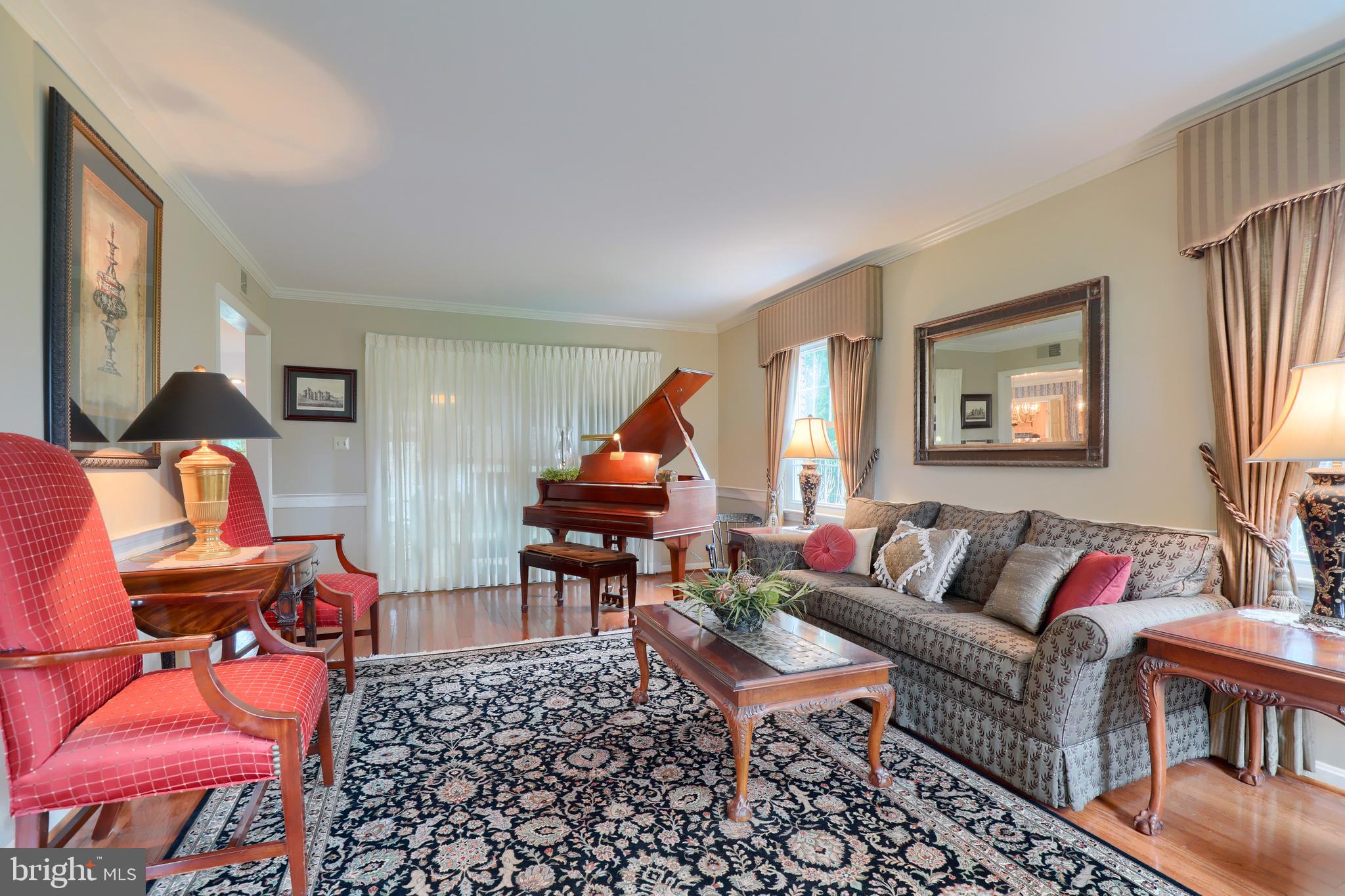 18 Becker Drive Lititz, PA 17543 - Photo 22 of 59 Expansive Living Room