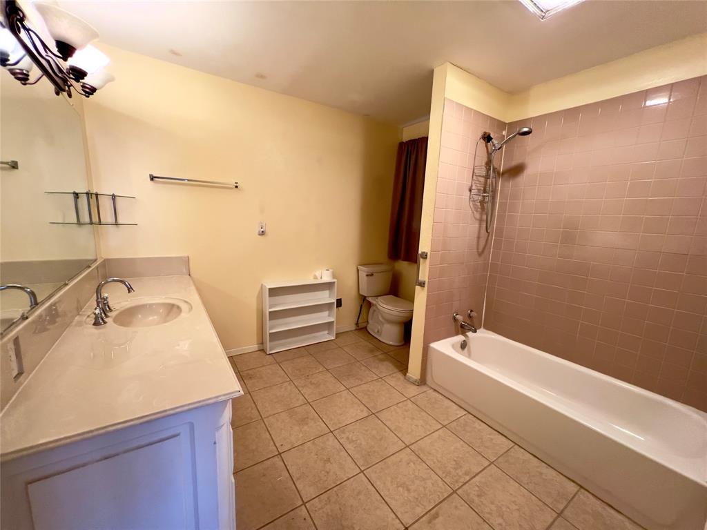 212 Straw Road Saginaw, TX 76179 - Photo 15 of 22 Gallery Image 15