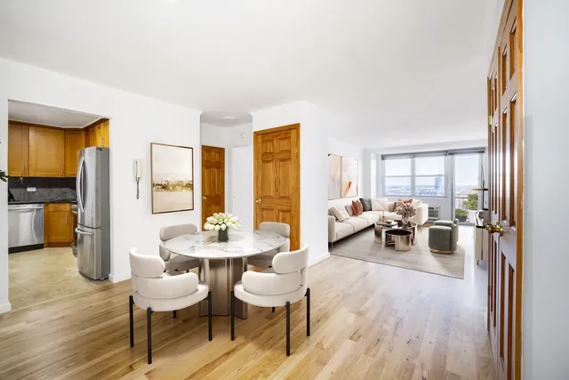 $450,000 | 35 Seacoast Terrace, Unit 19S | Brighton Beach