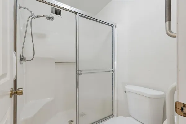 $2,300 | 650 South Arrowwood Way, Mesa, AZ 85208