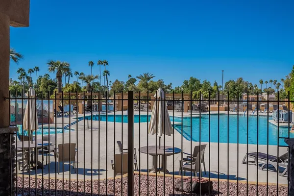 $2,300 | 650 South Arrowwood Way, Mesa, AZ 85208