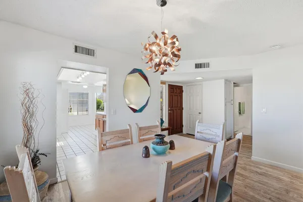 $2,300 | 650 South Arrowwood Way, Mesa, AZ 85208