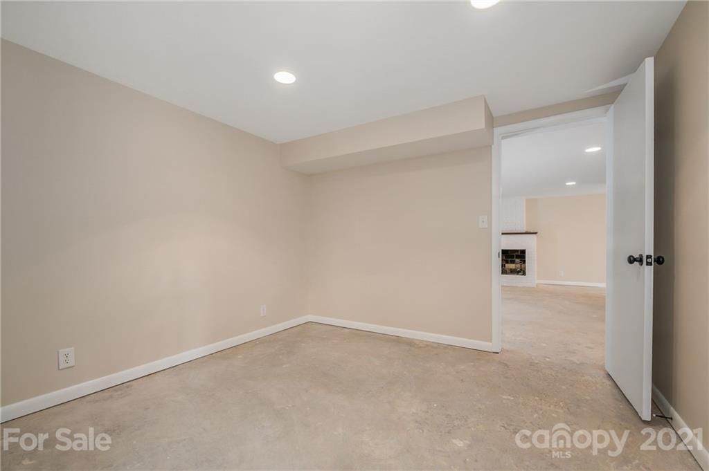 285 Tanner Street Rutherfordton, NC 28139 - Photo 27 of 39 a view of an empty room