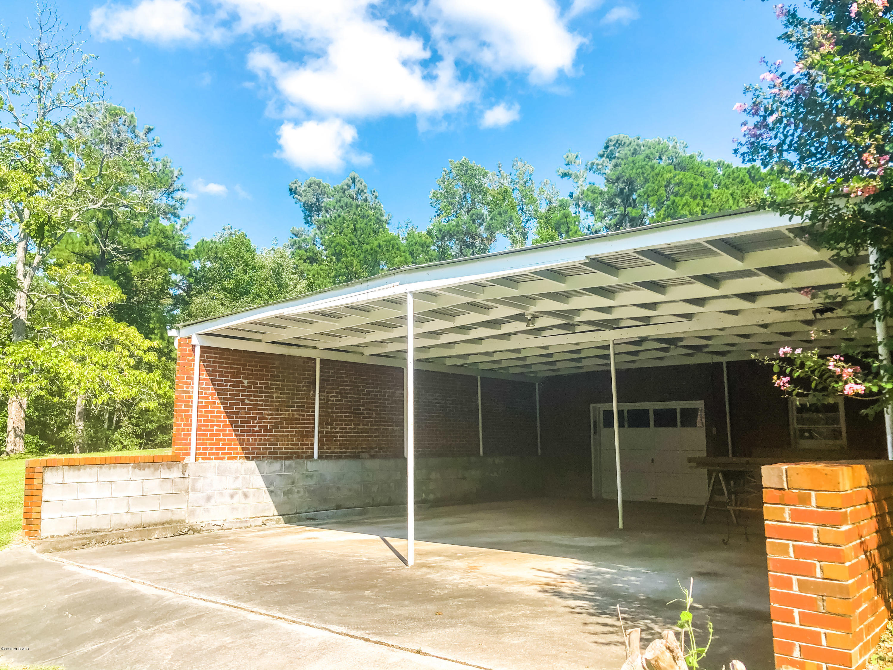 114 Loop Road Leland, NC 28451 - Photo 4 of 21 Carport
