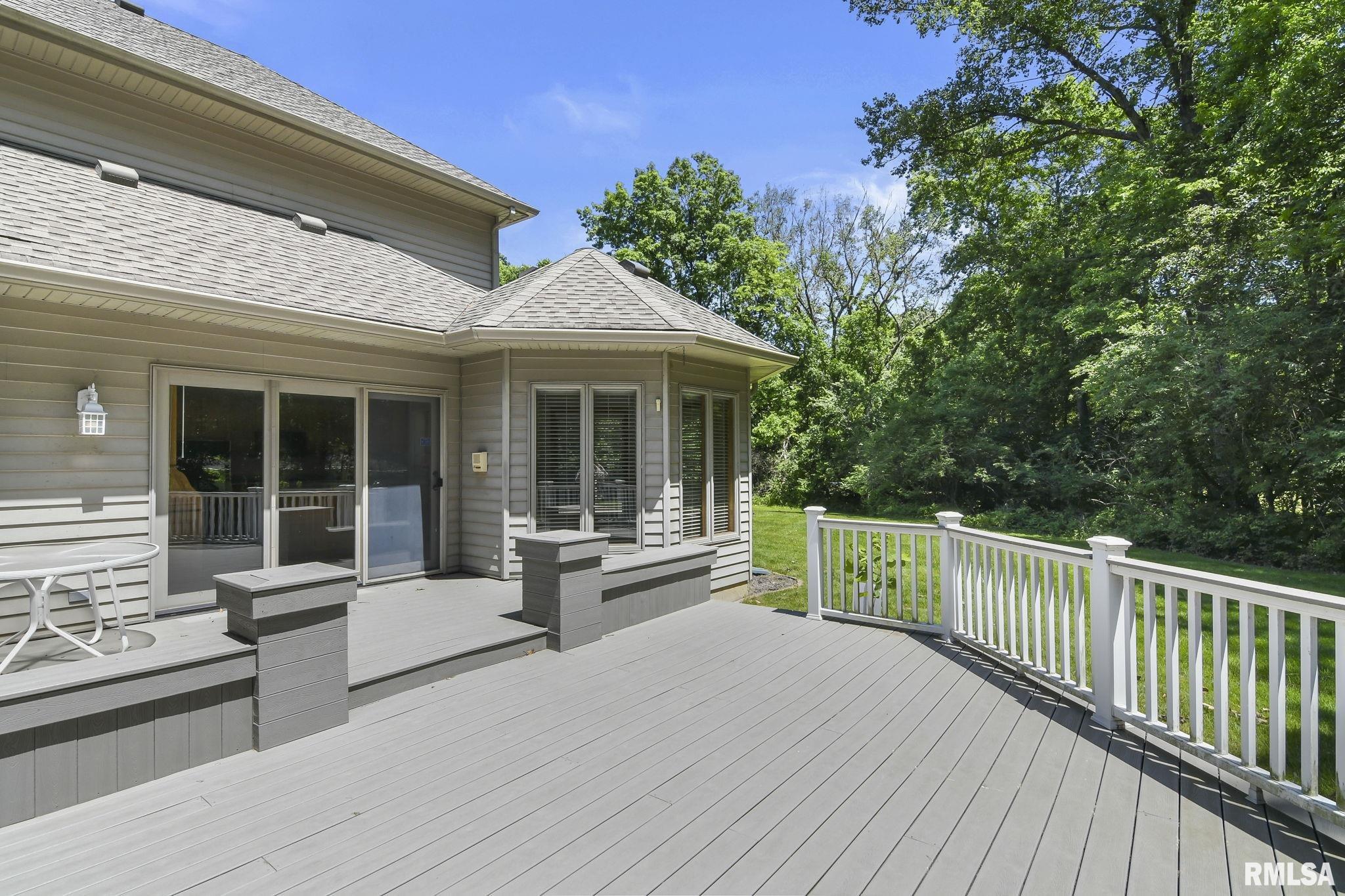 2304 Chesapeake Landing Springfield, IL 62712 - Photo 37 of 41