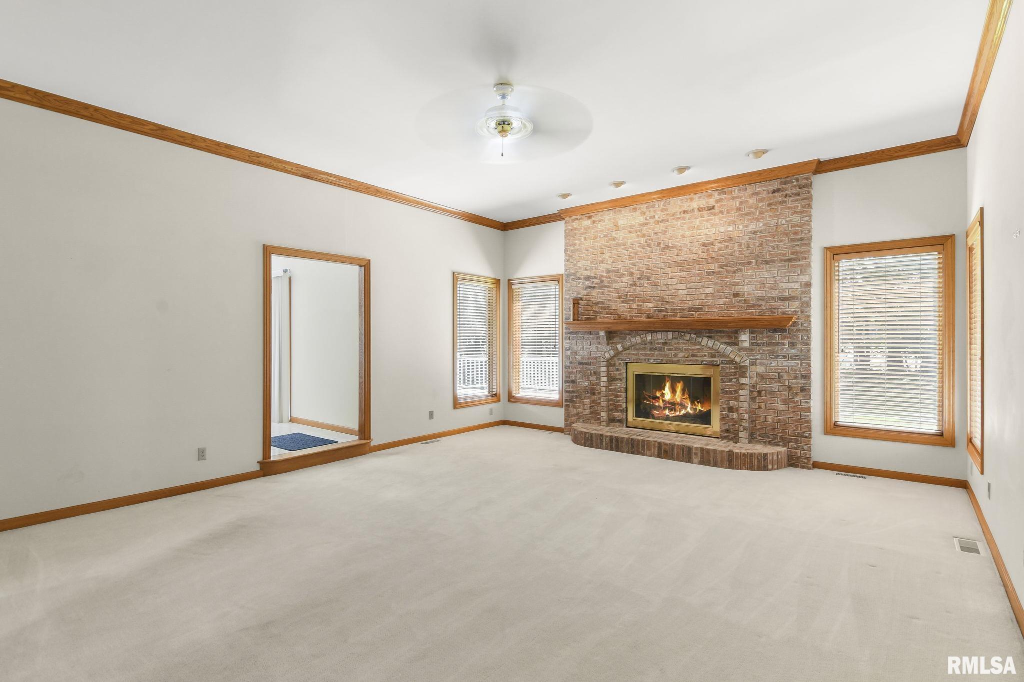 2304 Chesapeake Landing Springfield, IL 62712 - Photo 9 of 41