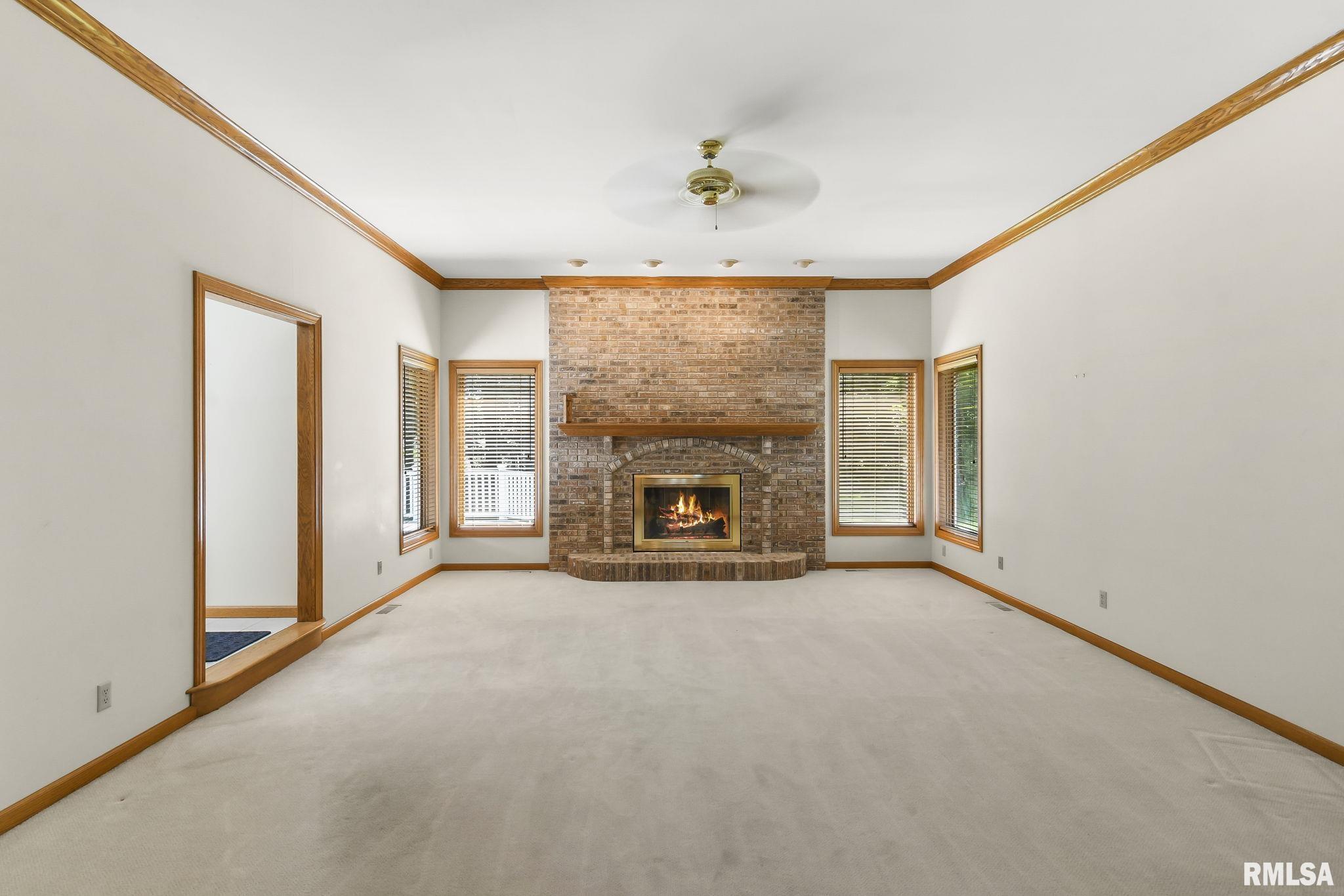 2304 Chesapeake Landing Springfield, IL 62712 - Photo 10 of 41