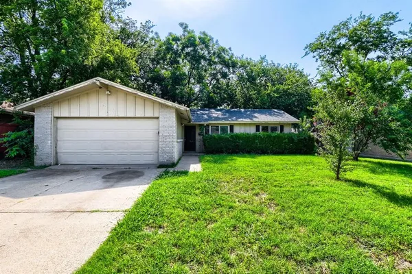 $230,000 | 2748 Runningbrook Lane, Dallas, TX 75228