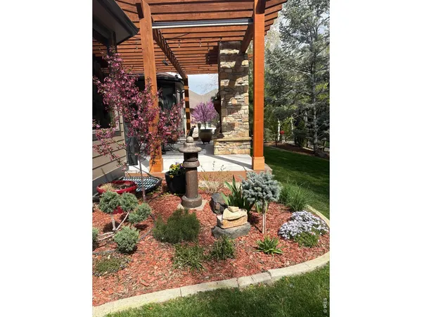 $965,000 | 1443 Folsum Drive, Windsor, CO 80550