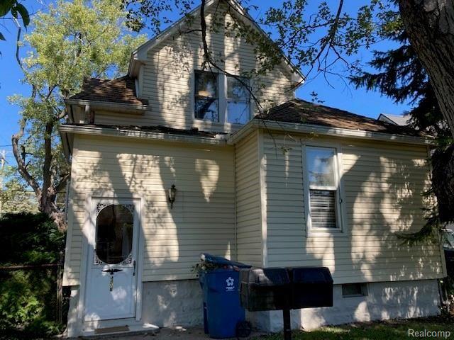 537 Monroe Street Carleton, MI 48117 - Photo 2 of 20 Gallery Image 2