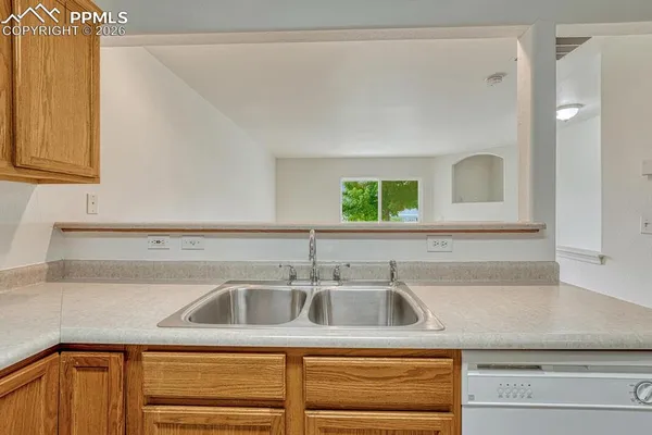 a close view of sink and tap