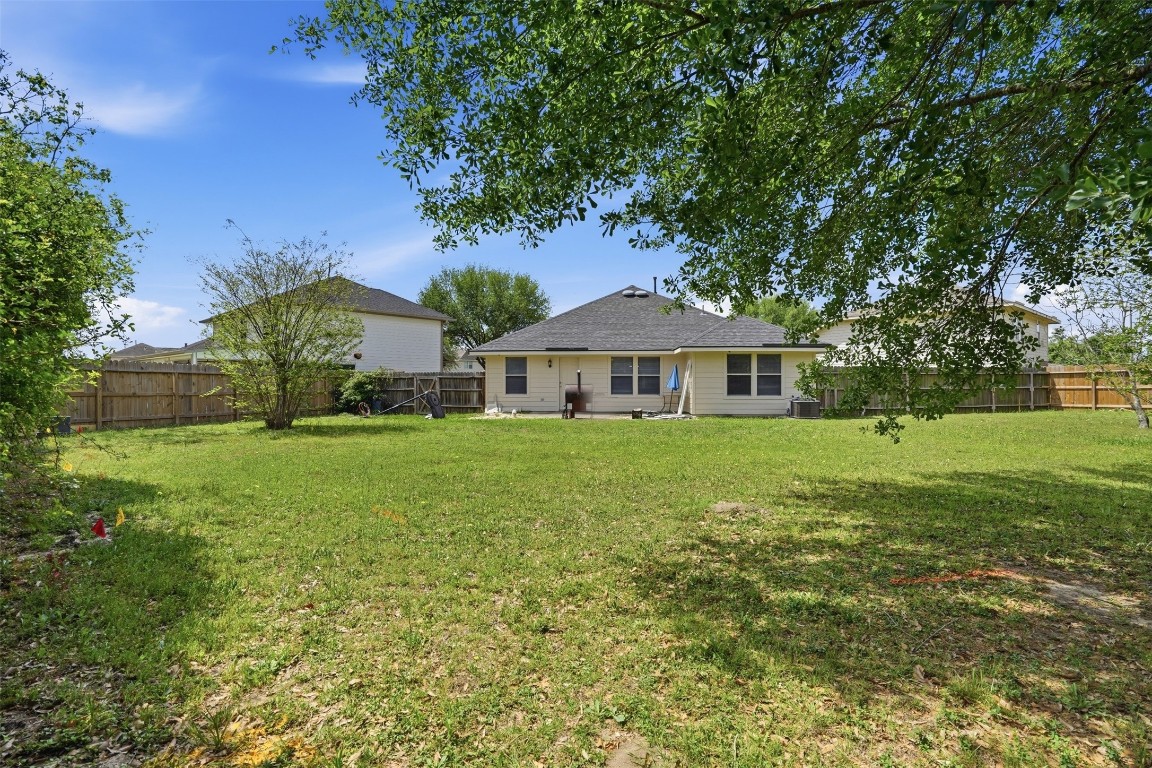 1631 Hade Meadow Lane Houston, TX 77073 - Photo 33 of 36