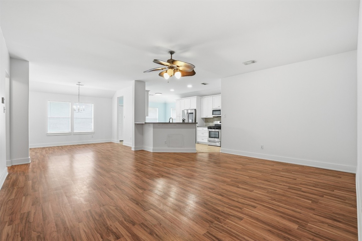 1631 Hade Meadow Lane Houston, TX 77073 - Photo 7 of 36 Another angle - Living/dining room