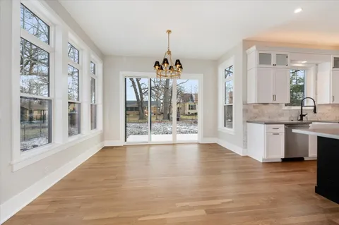 $1,660,000 | 964 Hillside Avenue, Elmhurst, IL 60126