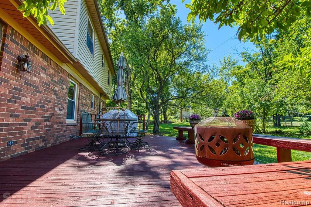 1243 Shenandoah Drive Rochester Hills, MI 48306 - Photo 34 of 40