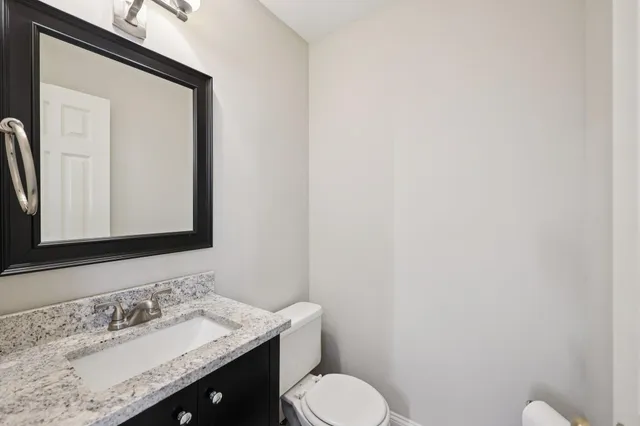 $290,000 | 8909 Peep Oday Trail, Eden Prairie, MN 55347