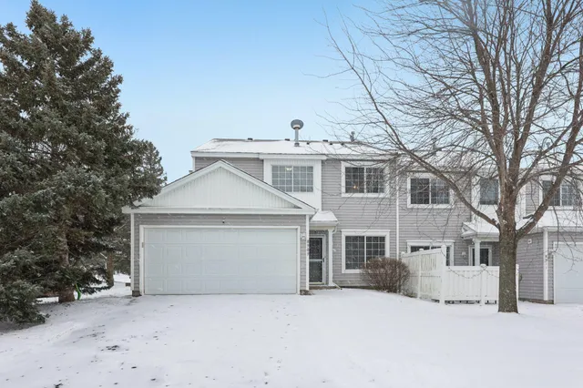 $290,000 | 8909 Peep Oday Trail, Eden Prairie, MN 55347